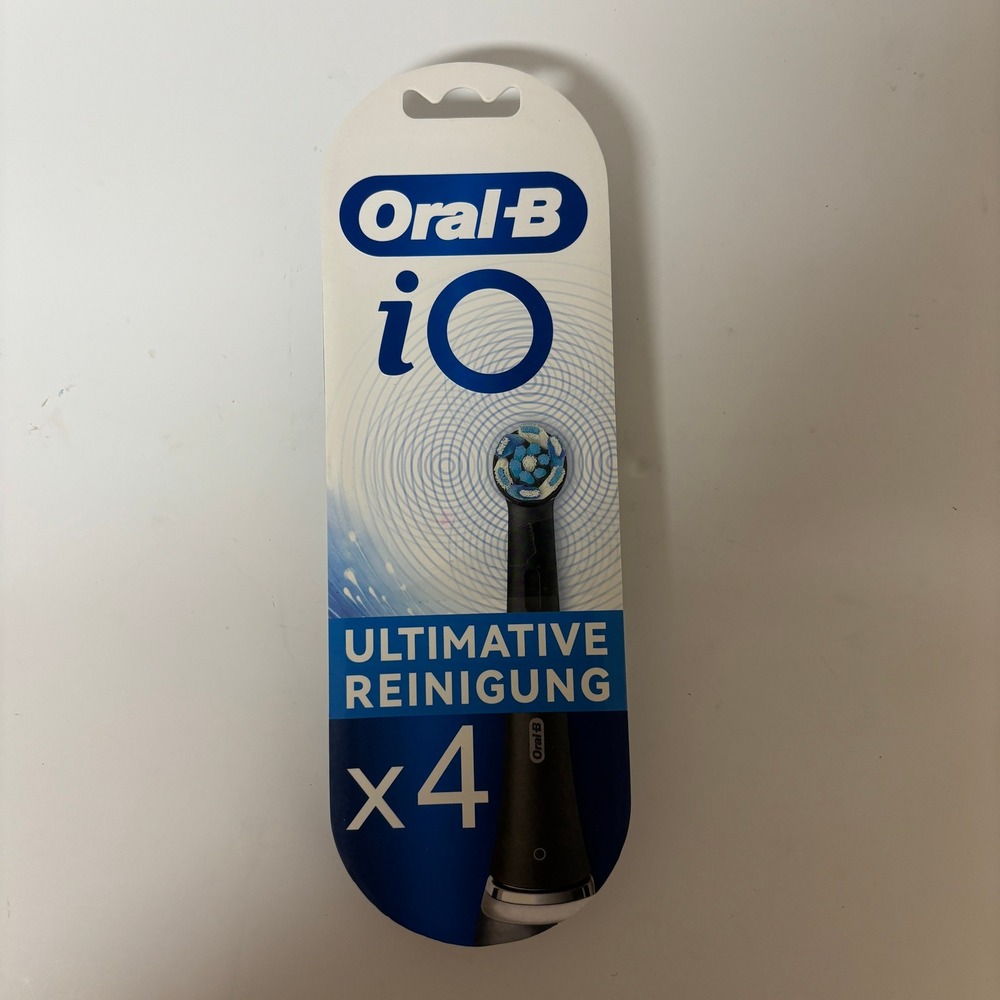Oral-B iO Ultimate Clean Replacement Brush Heads Black 4 Count New